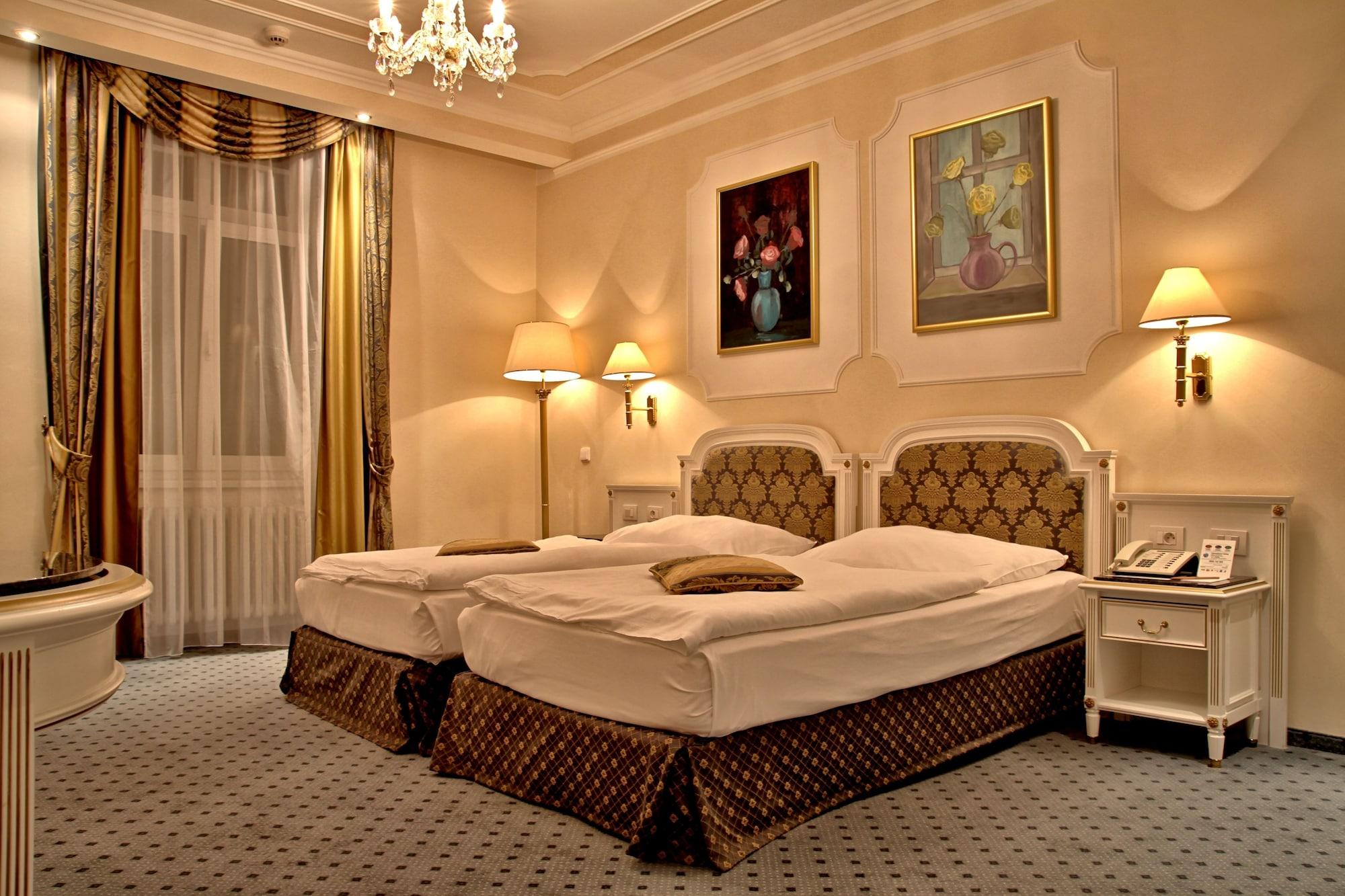 Esplanade Spa And Golf Resort Mariánské Lázně Екстериор снимка